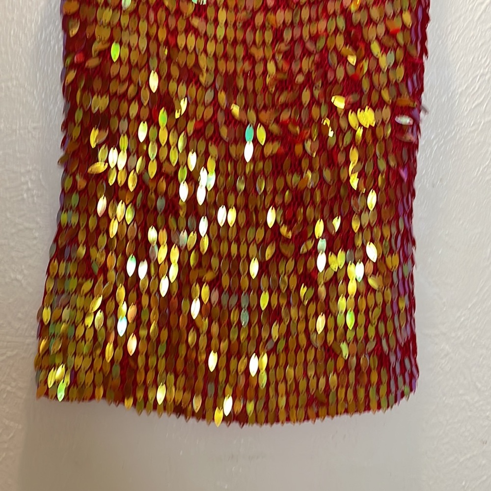Iridescent red beaded tank top - Picture 5 of 7